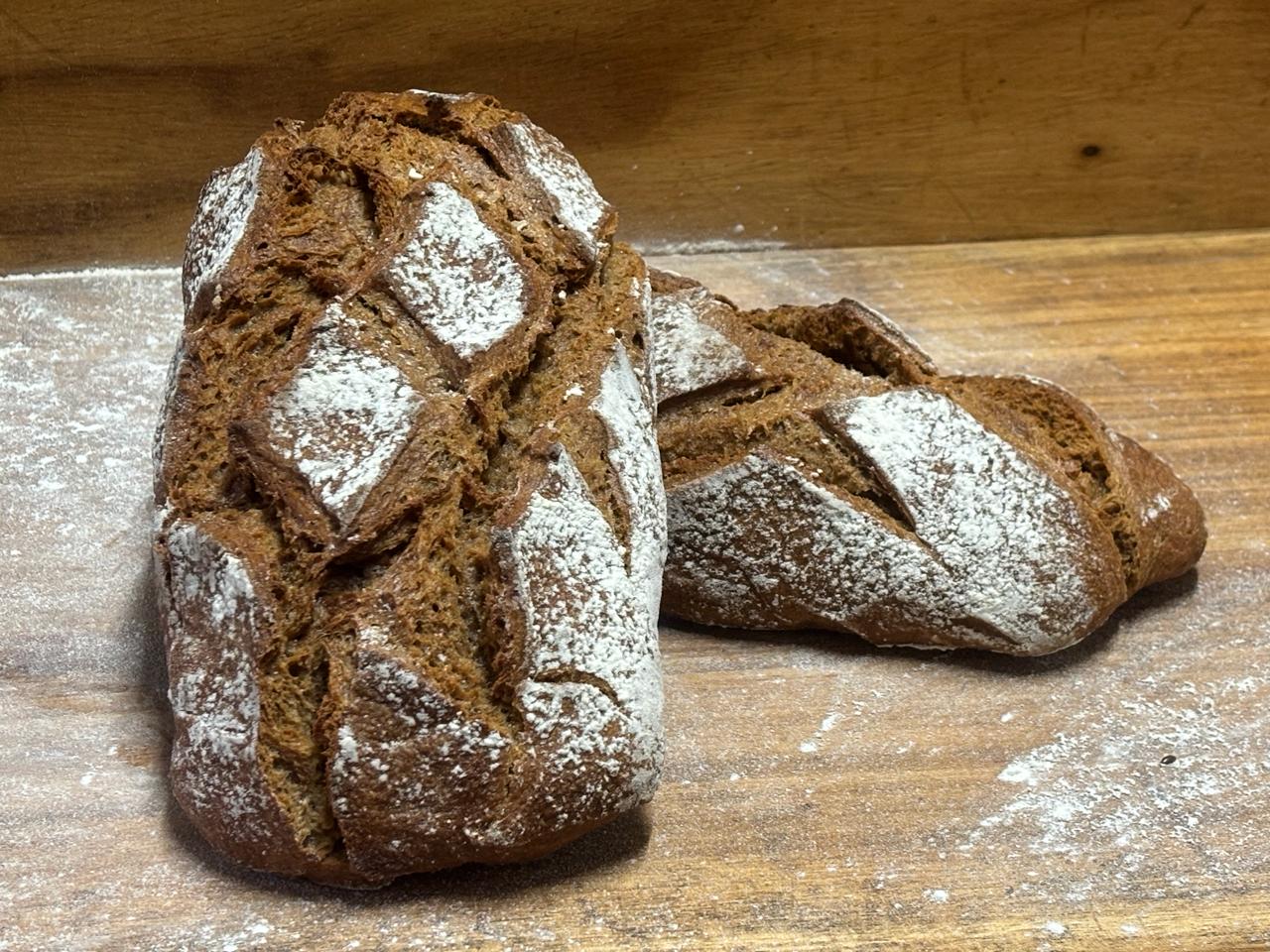 Dinkelruchbrot